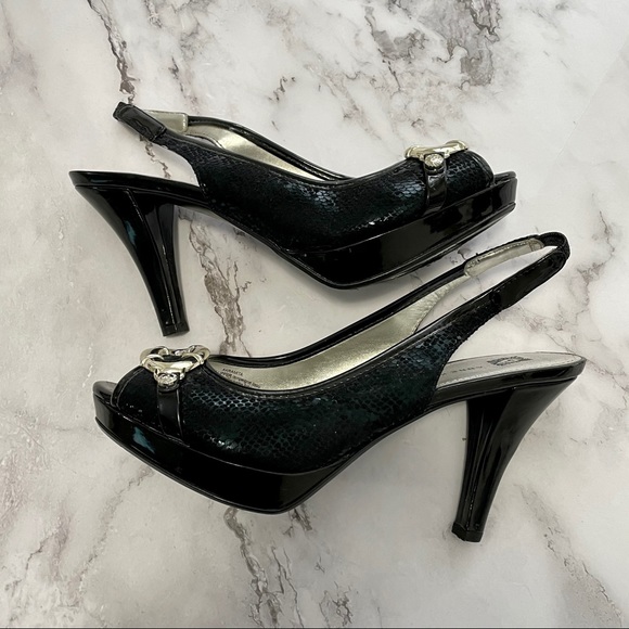 🛍 3/$45 Anne Klein Faux Croc Heels - Picture 3 of 7